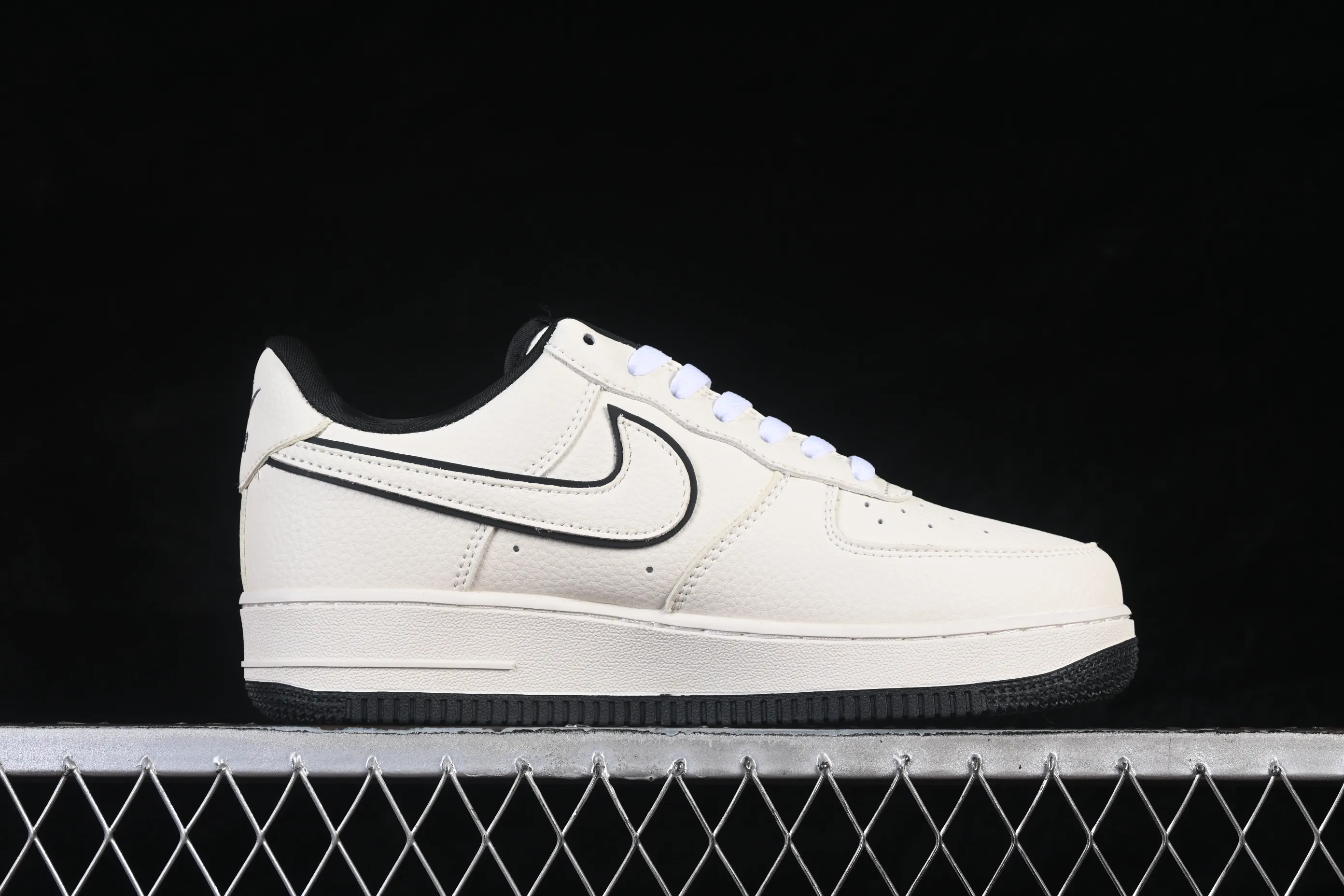 All categories Nk Air Force 1 Air Force series Nk Air Force 1 Low Air Force low-top Nike Air Force 1'07 Low Year of the Horse limited edition Air Force 1 low-top casual sneakers DN1688-821